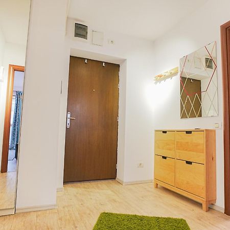 Hideaway Near Parliament Building Apartment บูคาเรสต์ ภายนอก รูปภาพ