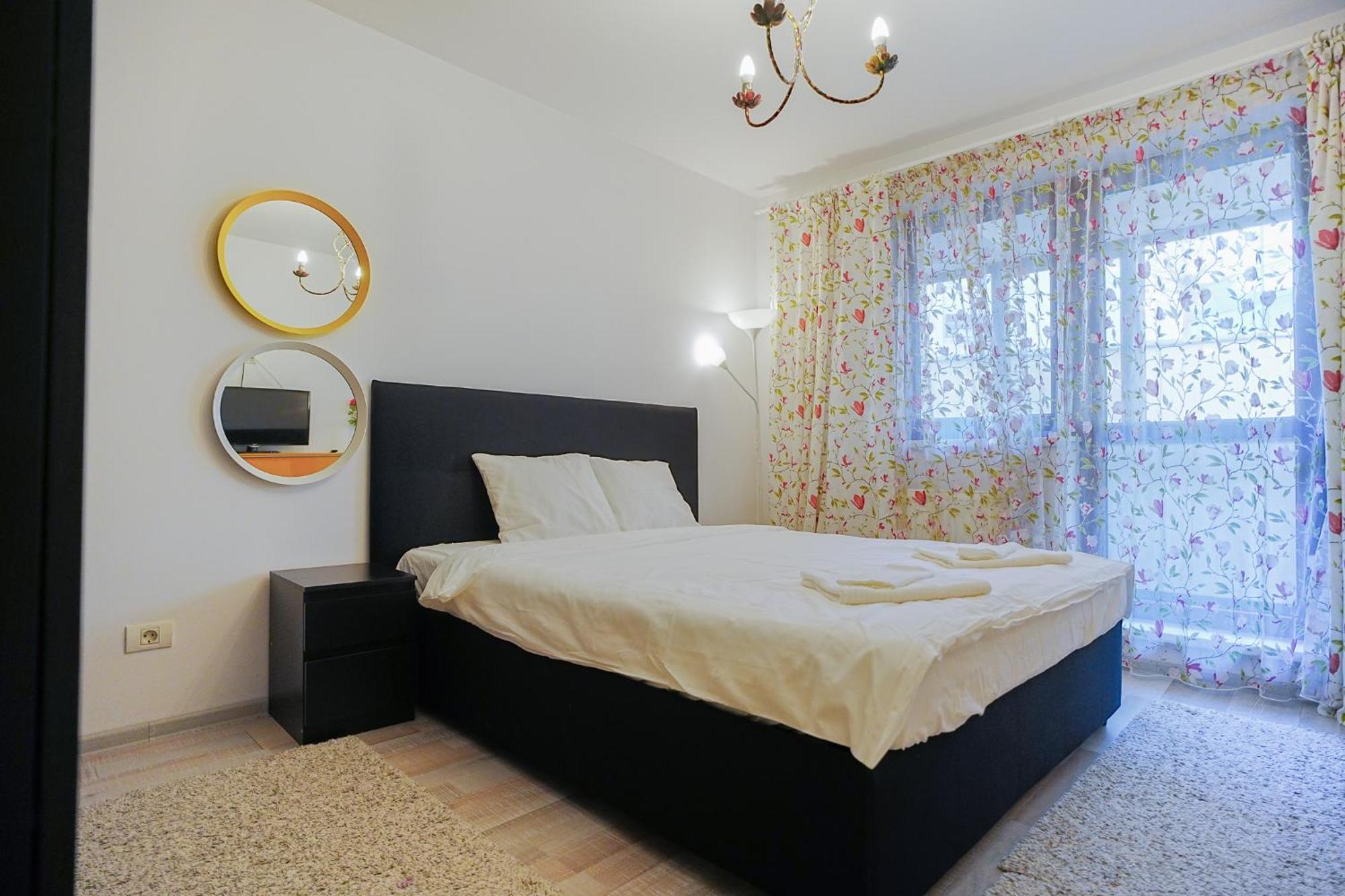 Hideaway Near Parliament Building Apartment บูคาเรสต์ ภายนอก รูปภาพ