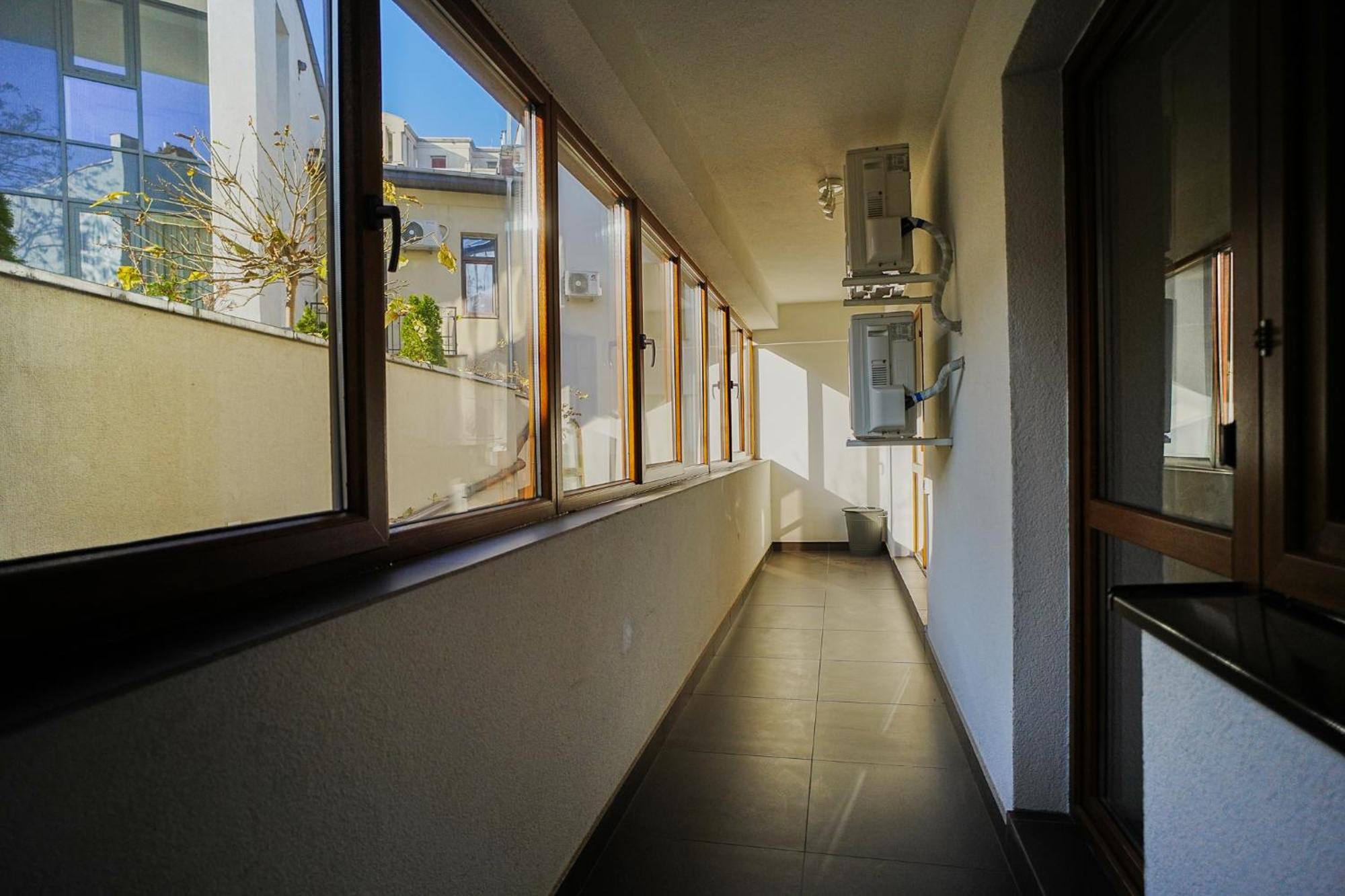 Hideaway Near Parliament Building Apartment บูคาเรสต์ ภายนอก รูปภาพ