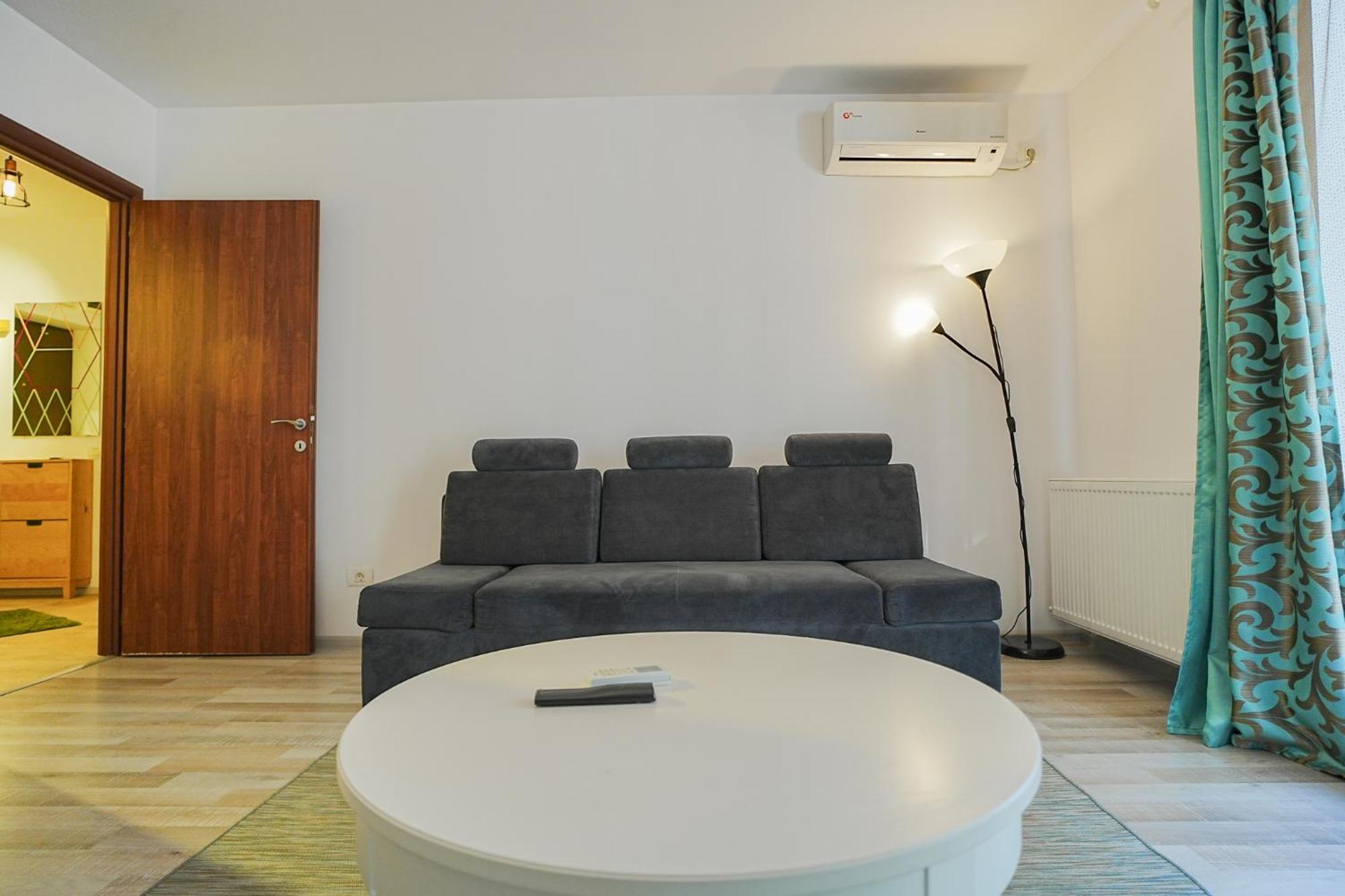 Hideaway Near Parliament Building Apartment บูคาเรสต์ ภายนอก รูปภาพ