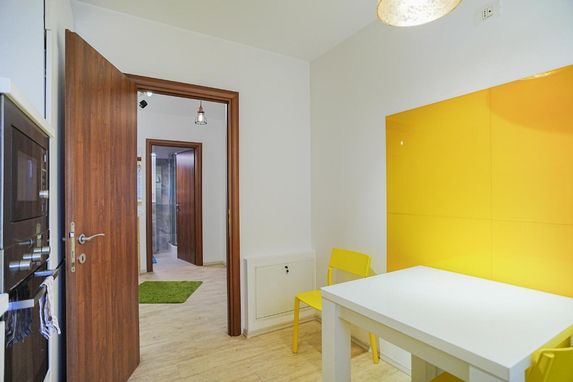 Hideaway Near Parliament Building Apartment บูคาเรสต์ ภายนอก รูปภาพ